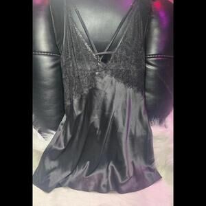 Victoria's Secret Nighty Size Large NWT